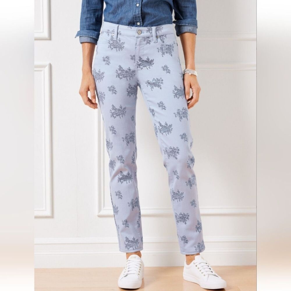 New Talbots Curvy Light Blue Denim Floral Slim Ankle Jeans